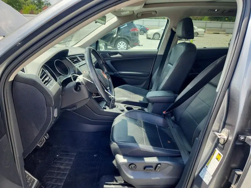 2018 VOLKSWAGEN TIGUAN SE  