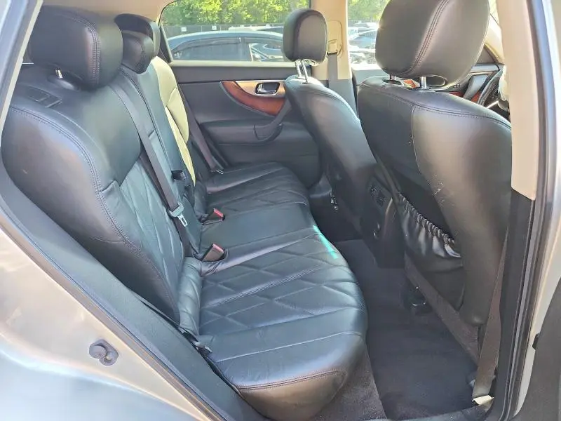 2011 INFINITI FX35 BASE  