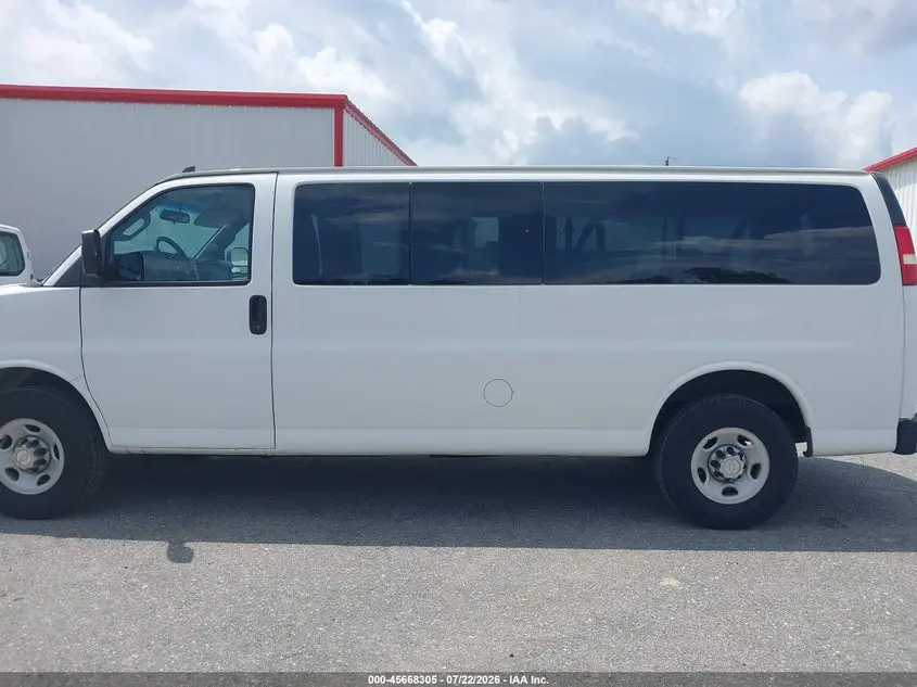 2016 CHEVROLET EXPRESS 3500 LT