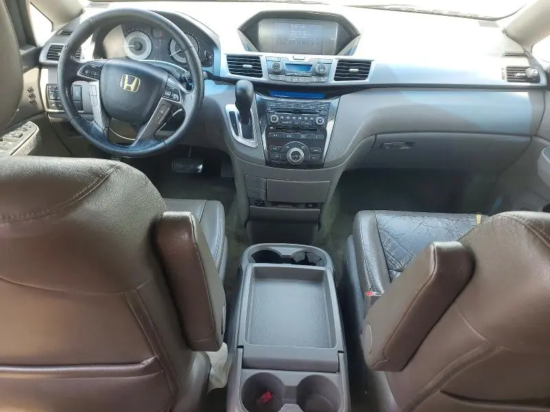 2011 HONDA ODYSSEY TOURING  