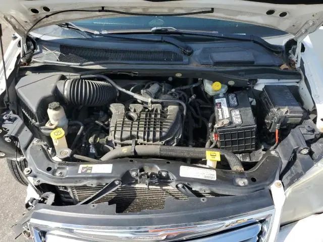 2013 CHRYSLER TOWN & COUNTRY TOURING  