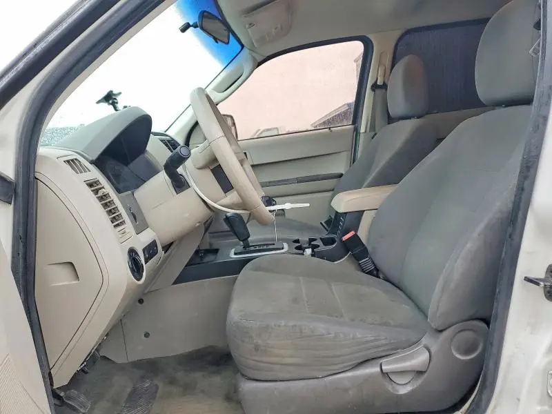 2012 FORD ESCAPE XLS  