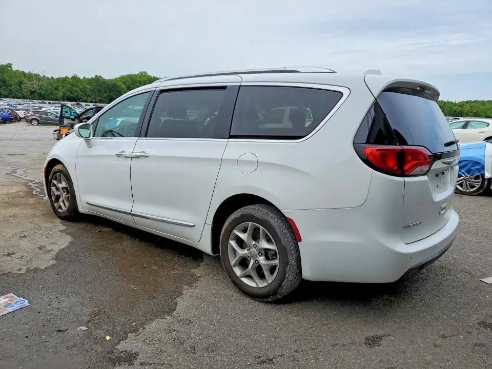 2019 CHRYSLER PACIFICA TOURING L  