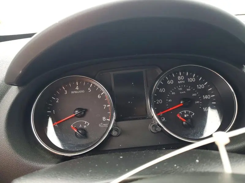 2013 NISSAN ROGUE S  