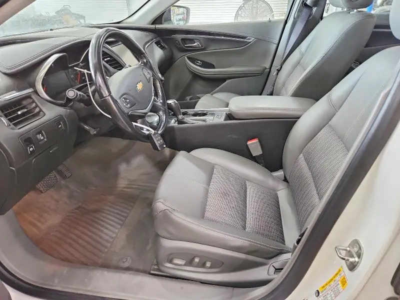 2017 CHEVROLET IMPALA LT  