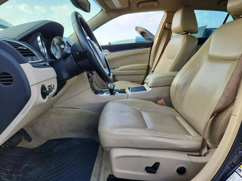2012 CHRYSLER 300 LIMITED  