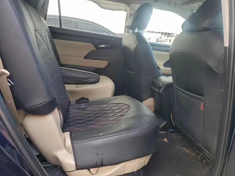 2023 TOYOTA HIGHLANDER   
