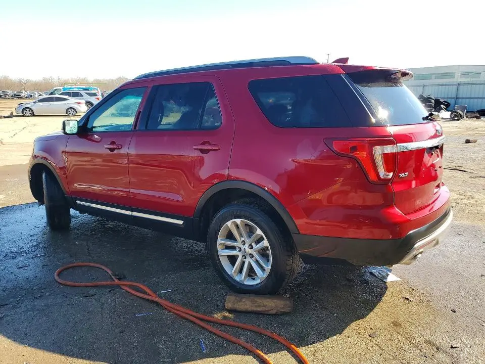2017 FORD EXPLORER XLT  