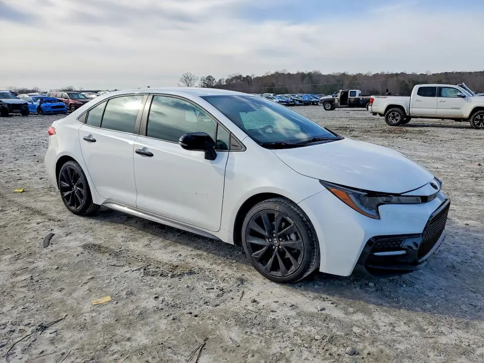 2022 TOYOTA COROLLA SE  