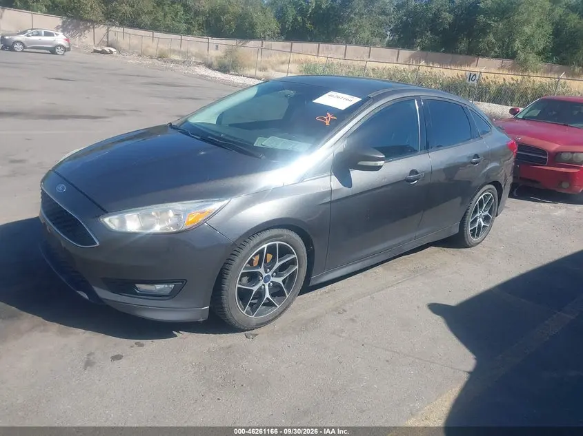 2015 FORD FOCUS SE