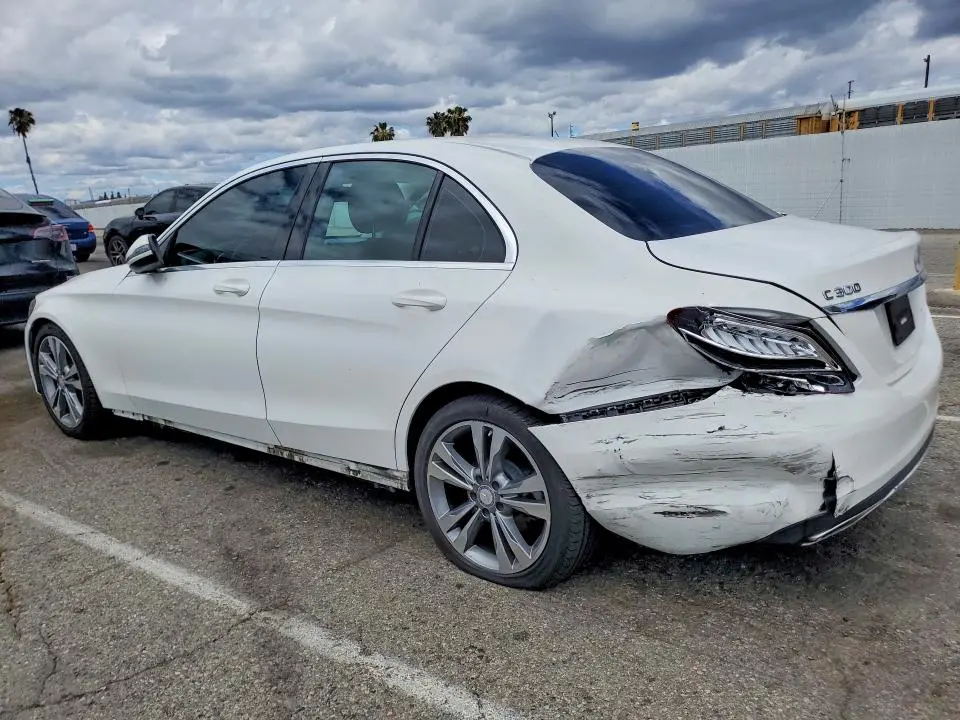 2017 MERCEDES-BENZ C 300  