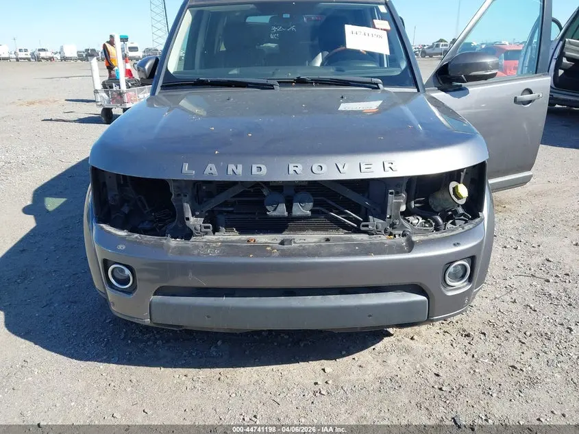 2016 LAND ROVER LR4  