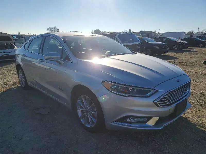 2017 FORD FUSION SE PHEV  