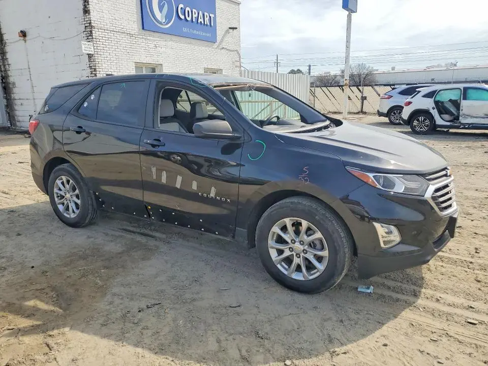2021 CHEVROLET EQUINOX LS  