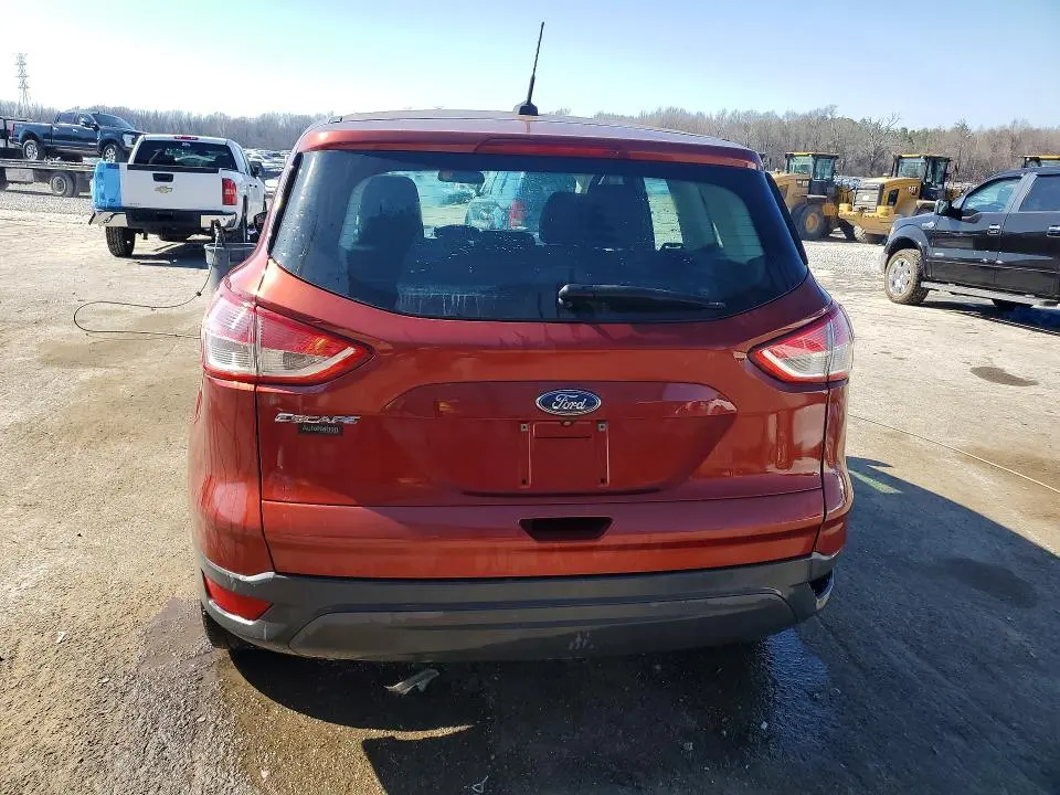 2016 FORD ESCAPE S  