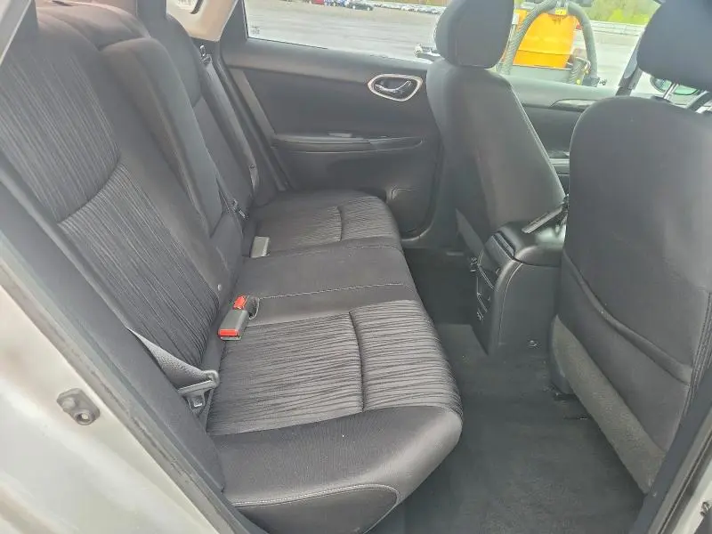 2019 NISSAN SENTRA SV  