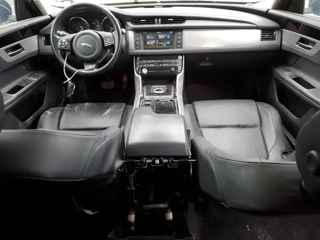 2016 JAGUAR XF PREMIUM  