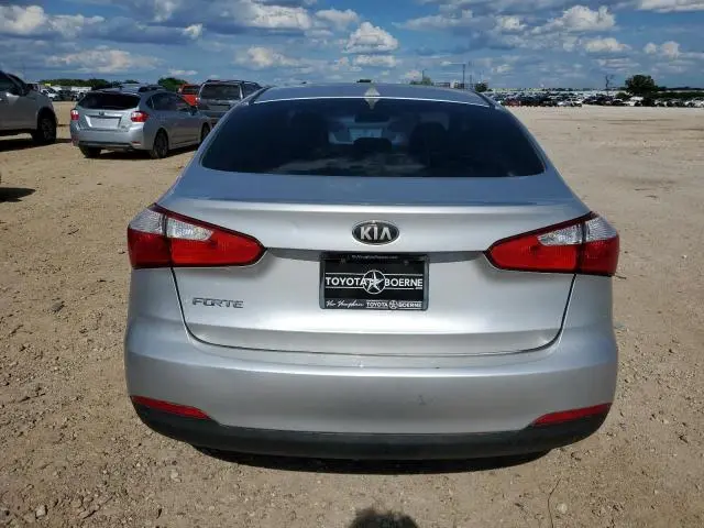 2016 KIA FORTE LX  