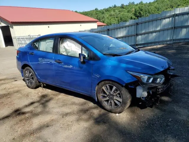 2024 NISSAN VERSA S  