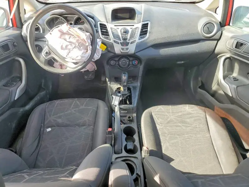 2013 FORD FIESTA SE  