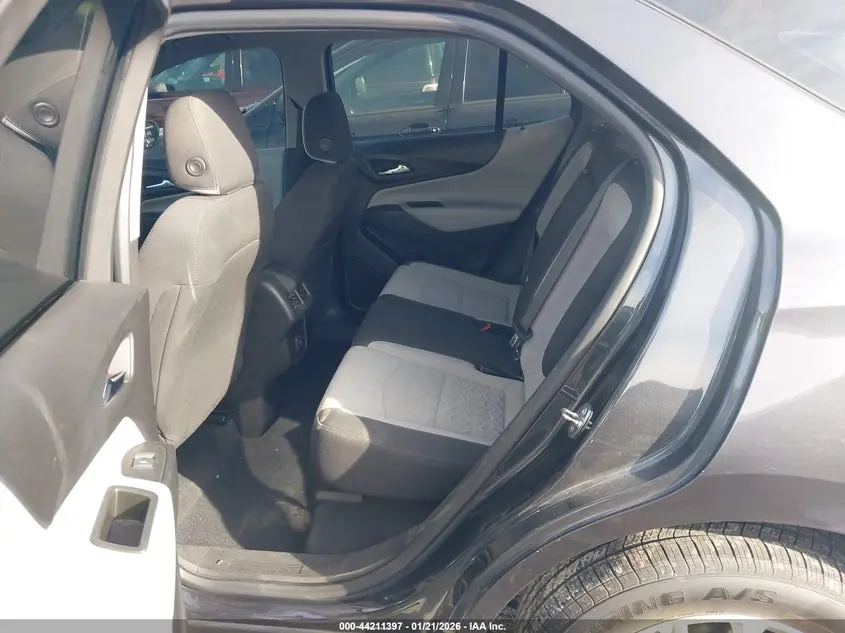 2022 CHEVROLET EQUINOX AWD LS