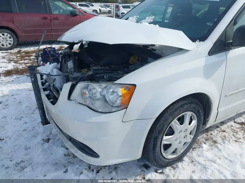 2016 DODGE GRAND CARAVAN SE