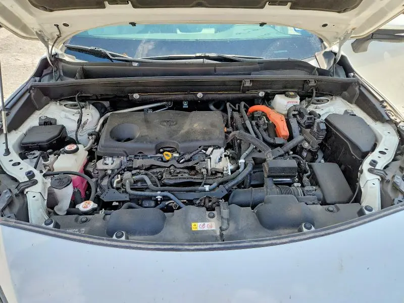 2021 TOYOTA VENZA XLE  