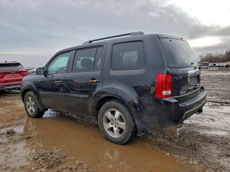 2011 HONDA PILOT EX  