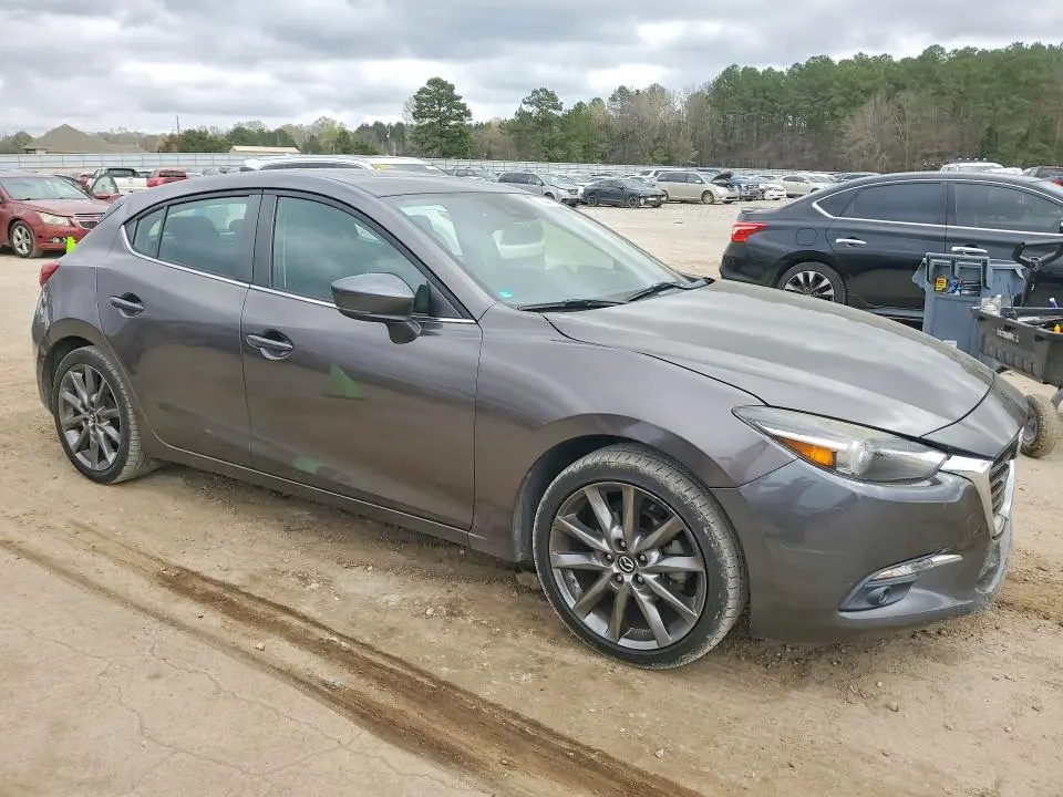 2018 MAZDA 3 GRAND TOURING  