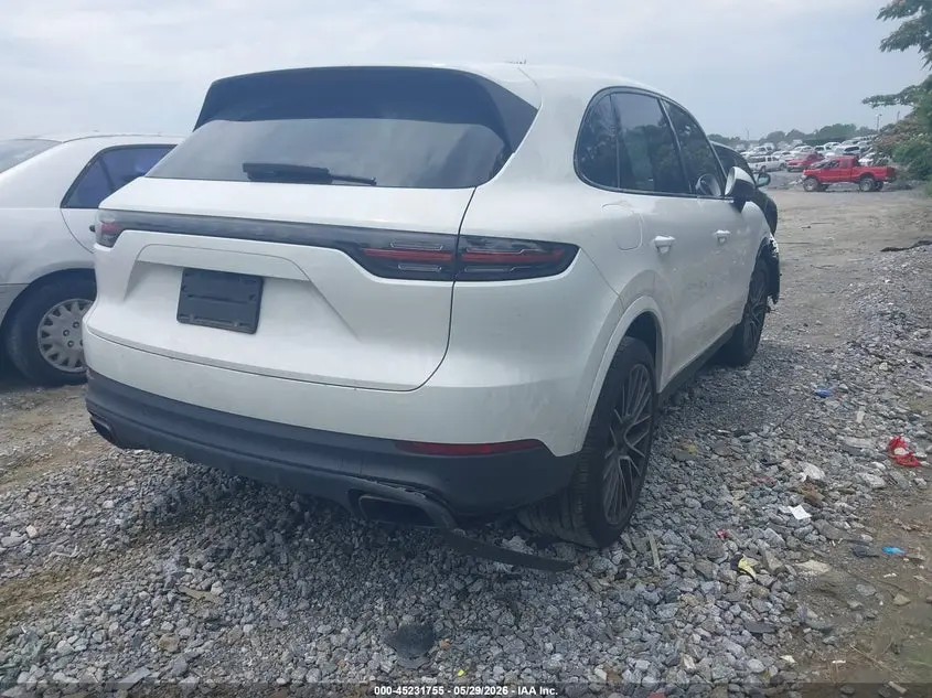 2020 PORSCHE CAYENNE  