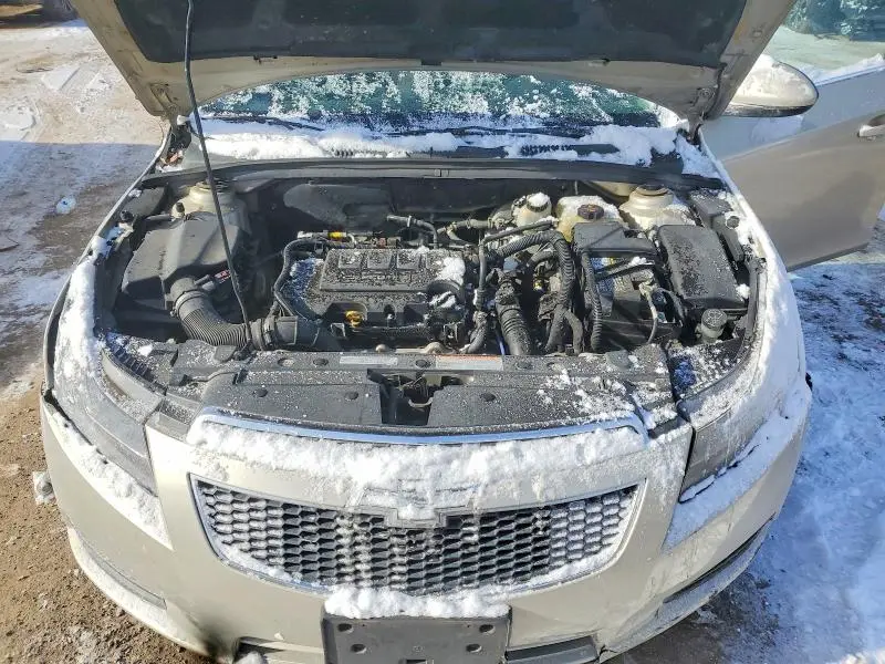 2013 CHEVROLET CRUZE LT  