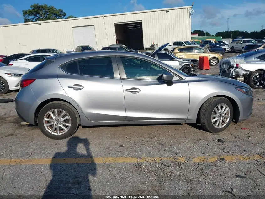 2015 MAZDA MAZDA3 I TOURING