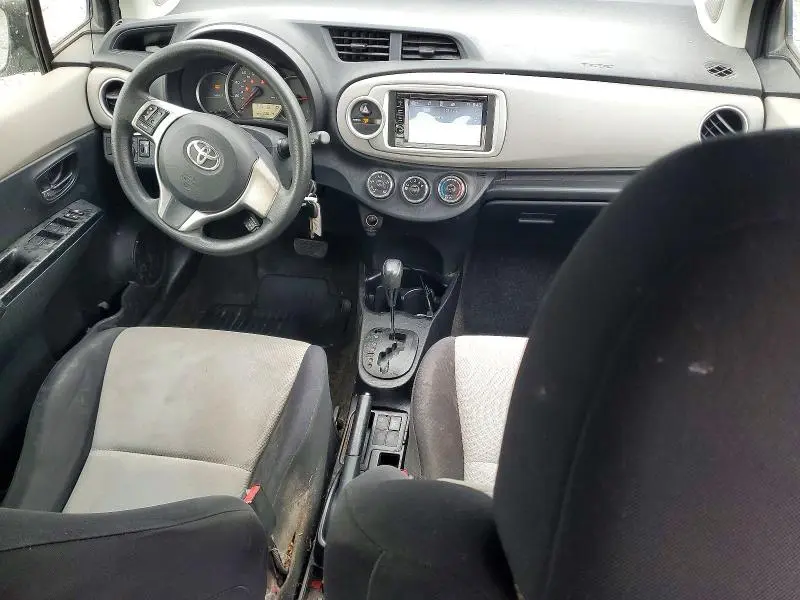 2014 TOYOTA YARIS 5-DOOR LE  