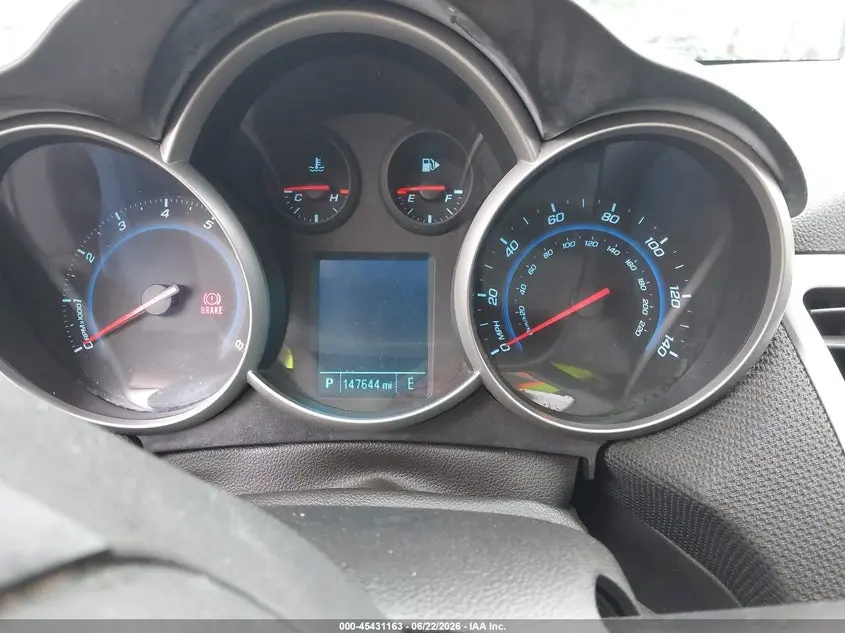 2014 CHEVROLET CRUZE 1LT AUTO