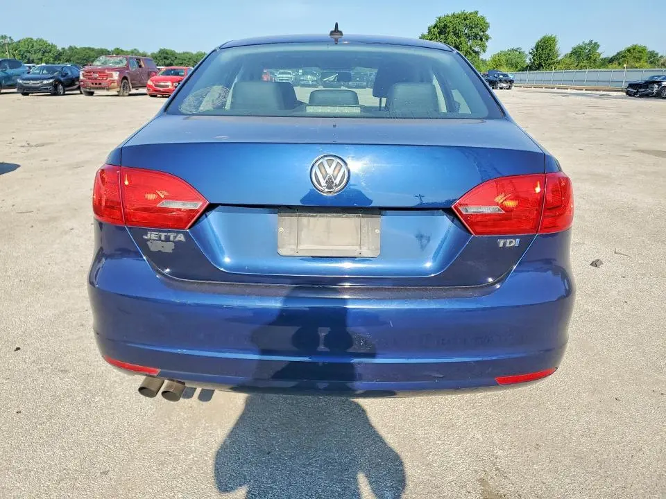 2013 VOLKSWAGEN JETTA TDI  