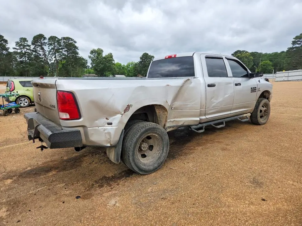 2014 RAM 3500 ST  