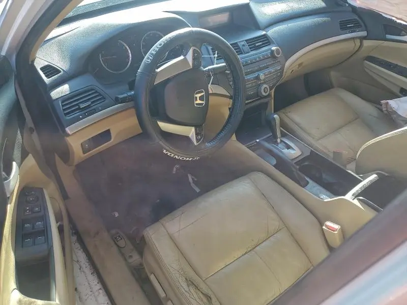 2011 HONDA ACCORD SE  