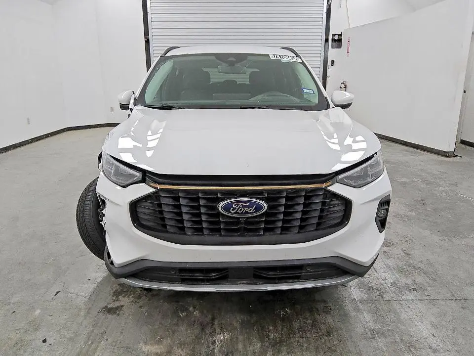 2023 FORD ESCAPE   
