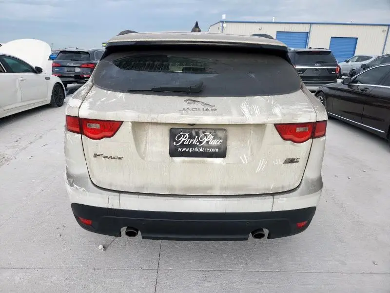 2020 JAGUAR F-PACE PREMIUM  