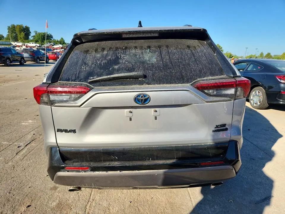 2019 TOYOTA RAV4 XSE  