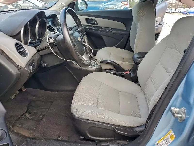 2012 CHEVROLET CRUZE LT  