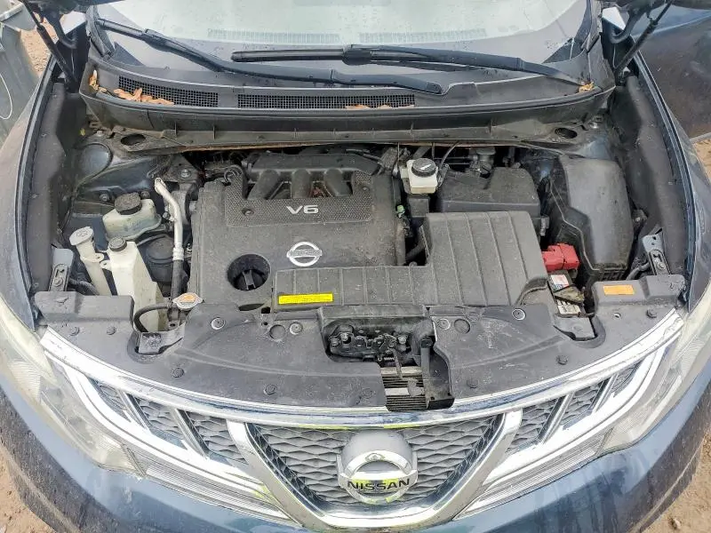 2012 NISSAN MURANO S  