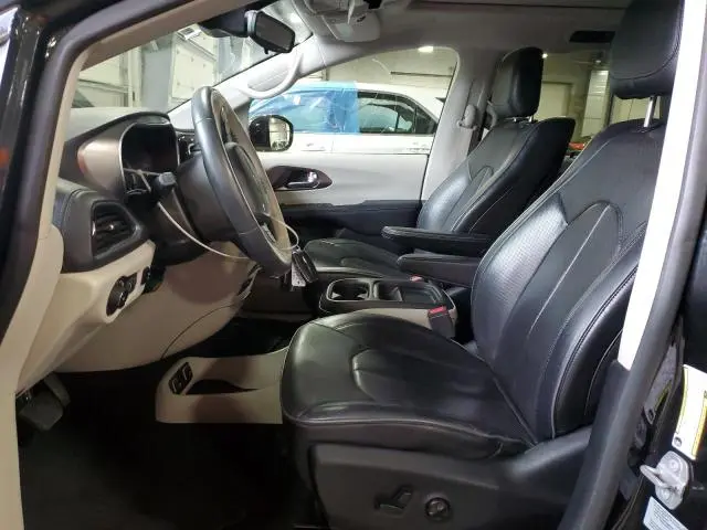 2017 CHRYSLER PACIFICA EHYBRID PLATINUM  