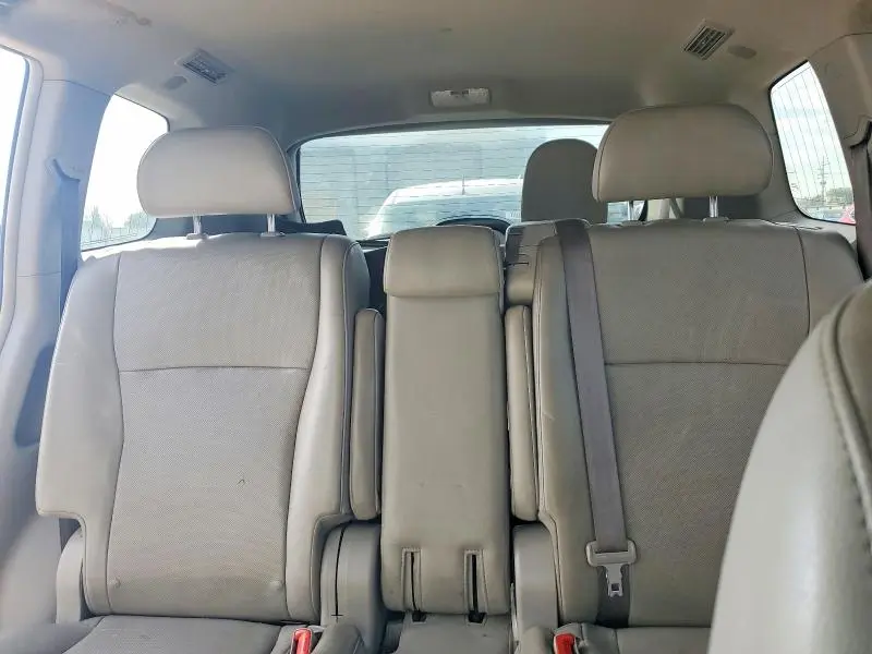 2013 TOYOTA HIGHLANDER LIMITED  
