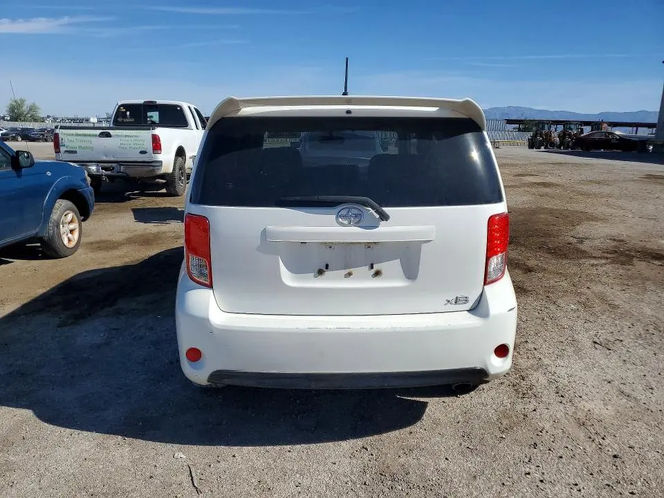 2015 TOYOTA SCION XB   