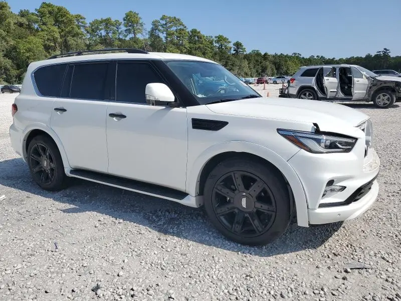 2021 INFINITI QX80 LUXE  