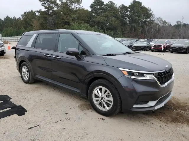 2022 KIA CARNIVAL LX  