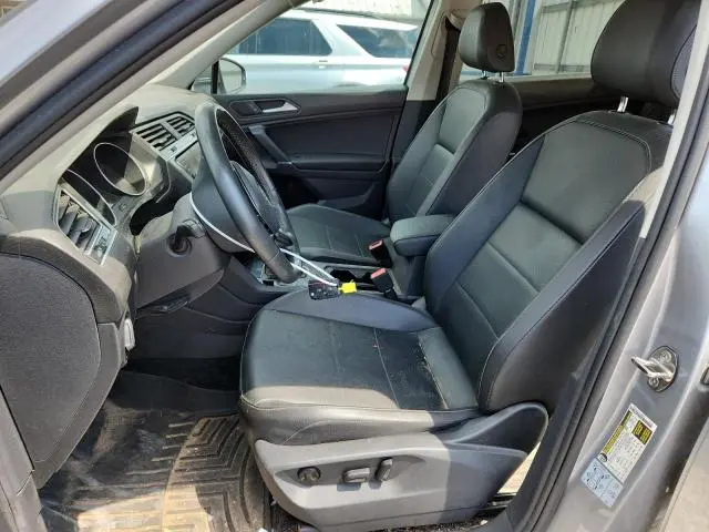 2020 VOLKSWAGEN TIGUAN SE  