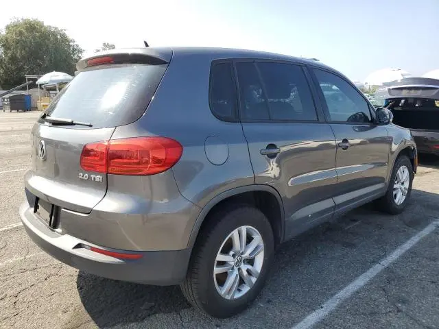 2013 VOLKSWAGEN TIGUAN S  