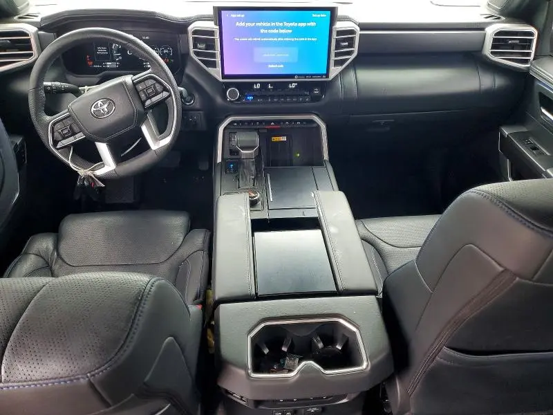 2022 TOYOTA TUNDRA PLATINUM  